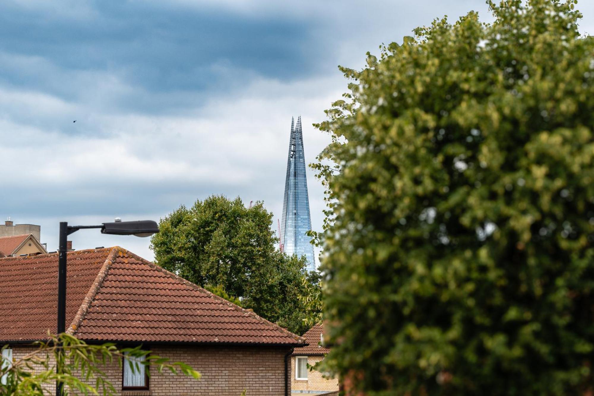 Shard View 3 Bed Entire Home London Bagian luar foto