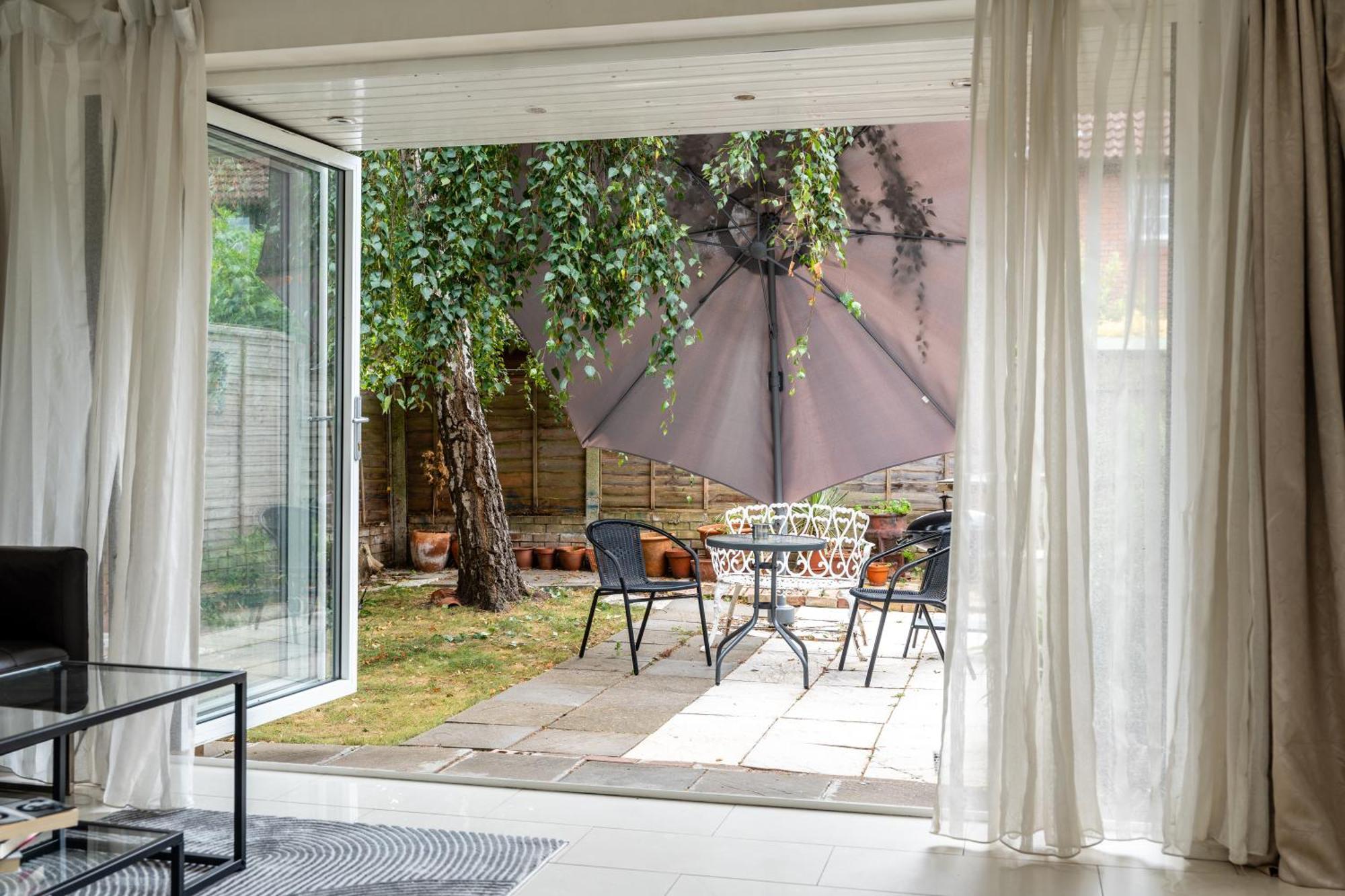 Shard View 3 Bed Entire Home London Bagian luar foto