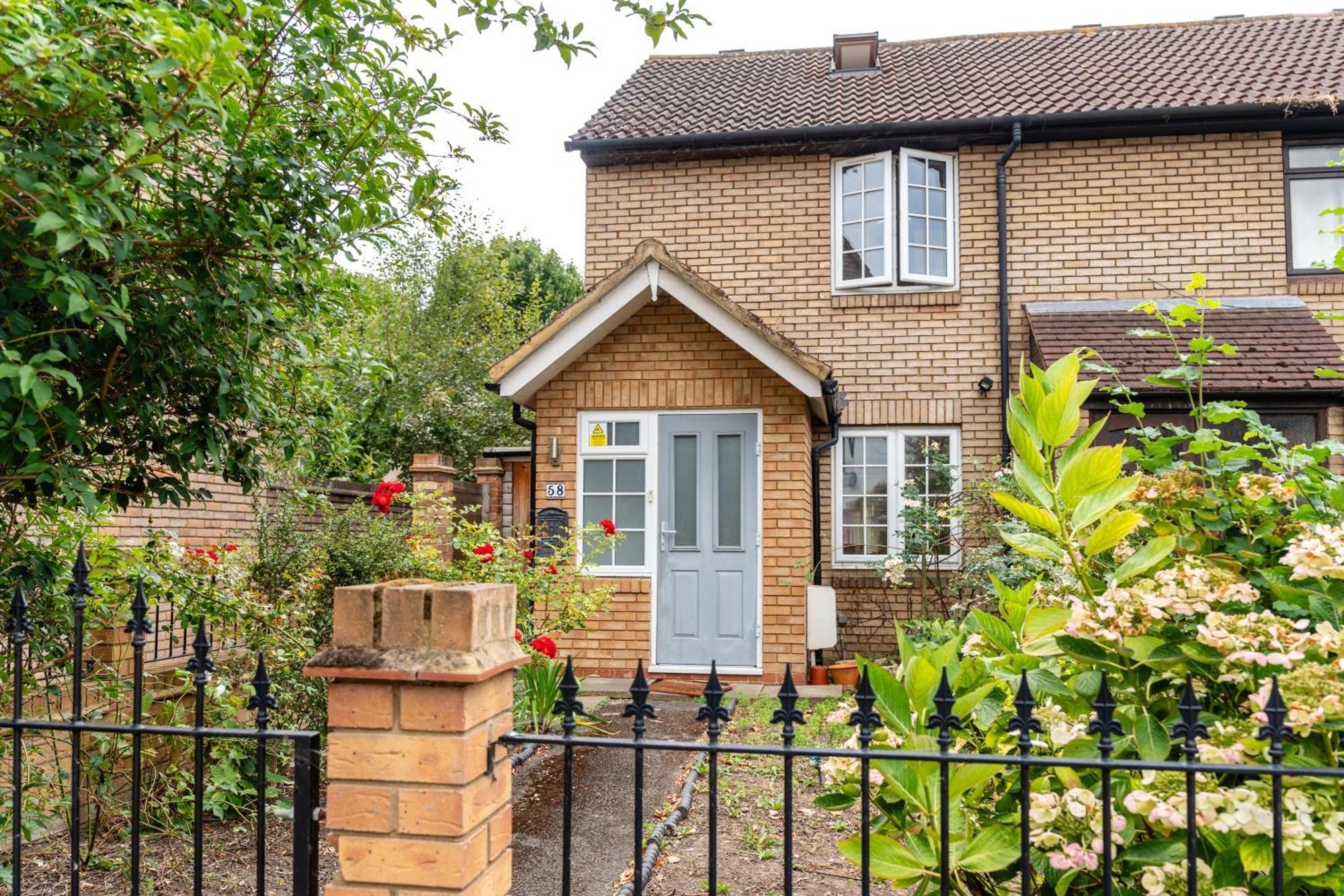 Shard View 3 Bed Entire Home London Bagian luar foto